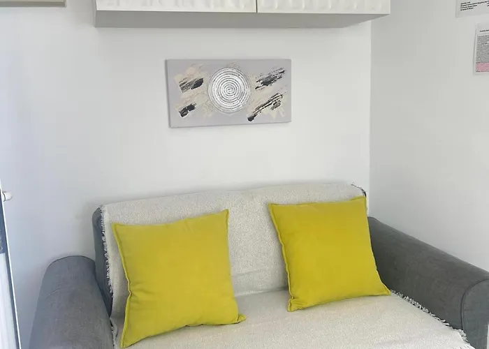 San Rafael Apartment