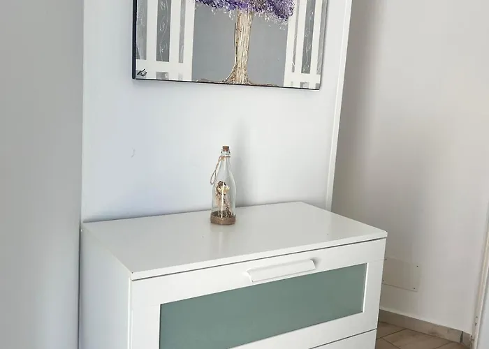 San Rafael Apartment *